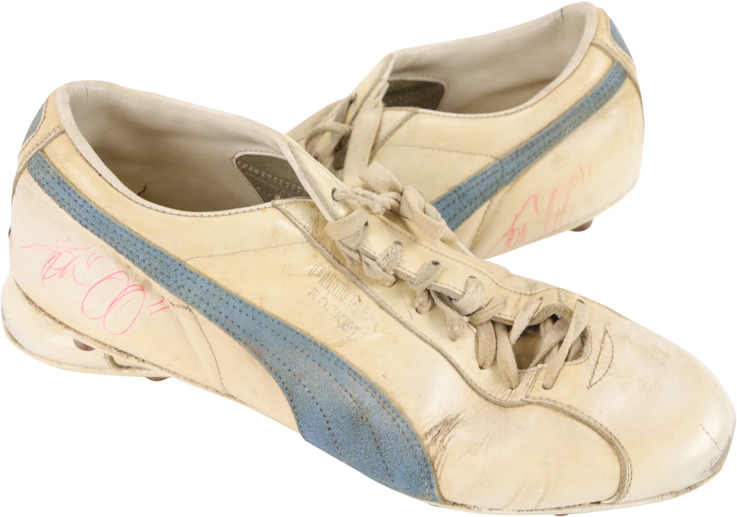 - 1970s Ken Burrough Houston Oilers Signed Game Worn Cleats