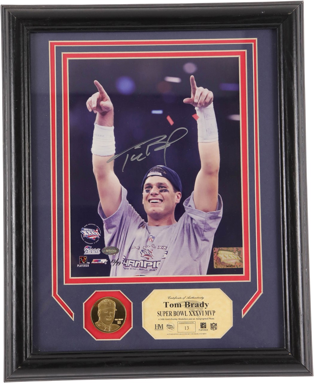 - Tom Brady Signed Super Bowl XXXVI MVP Photograph Display LE 13/99 (Mounted Memories)