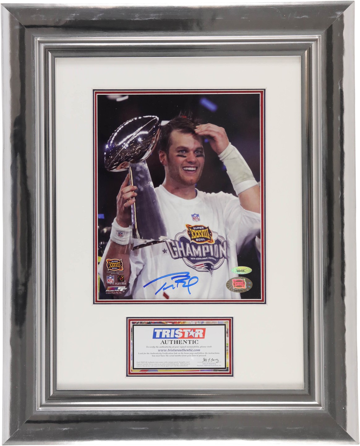 - Tom Brady Signed Super Bowl XXXVIII Photograph Display (PSA & Tristar)