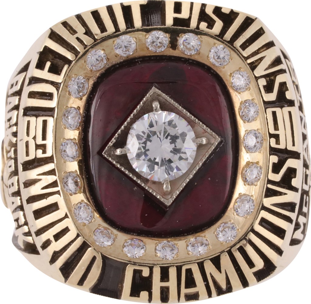 Sports Rings And Awards - 1990 Detroit Pistons Back to Back Championship Salesman Ring