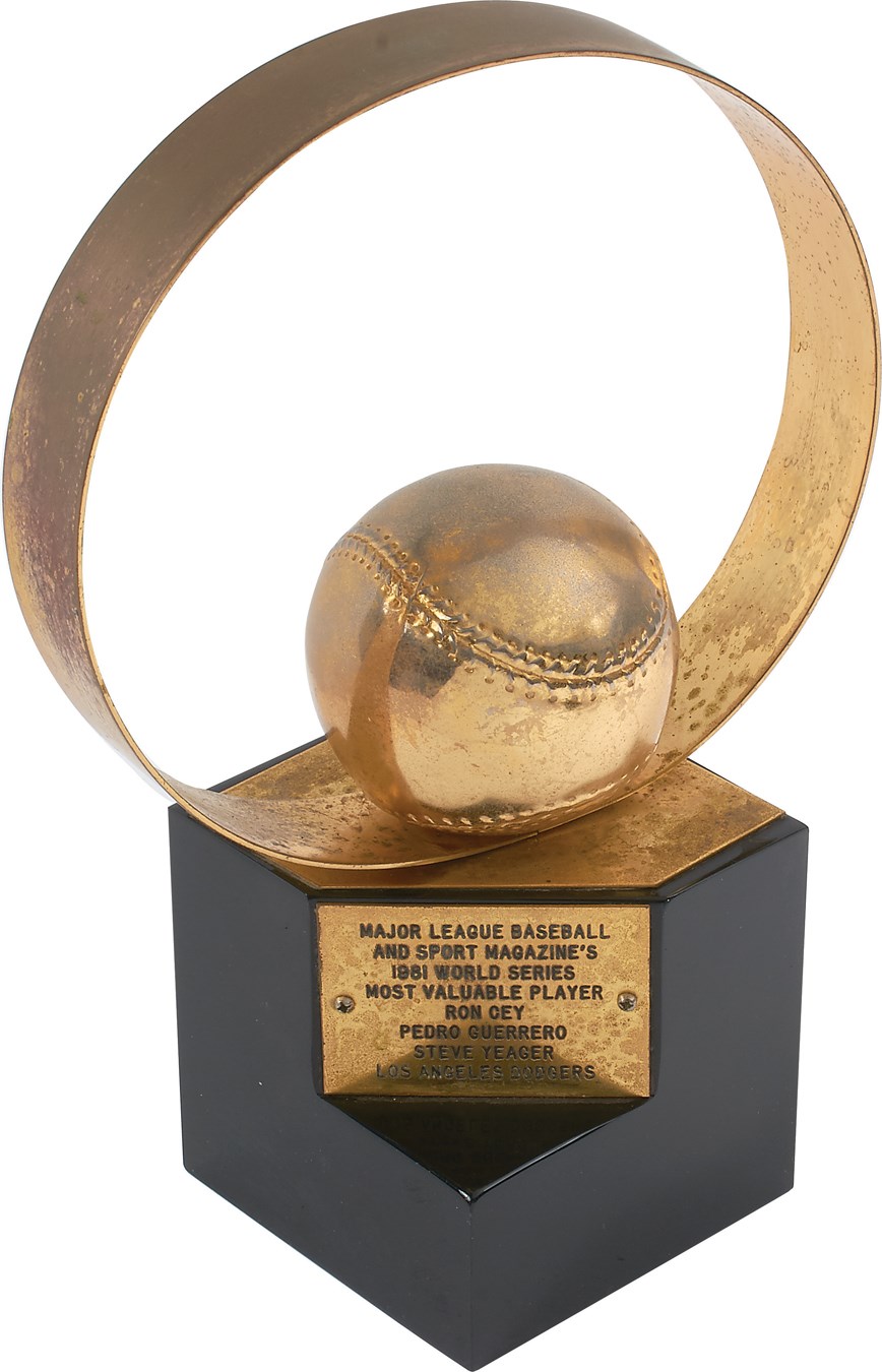 Lot Detail - 1982 St. Louis Cardinals World Series Trophy