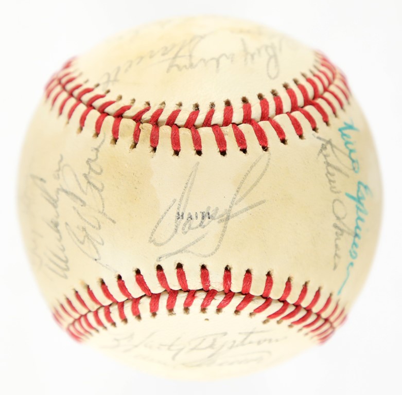 Baseball Autographs - 1980 World Champion Philadelphia Phillies Team-Signed Baseball